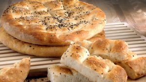 طريقة عمل الخبز التركي في المنزل