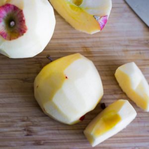 طريقة تخزين التفاح بطريقة مبتكرة ومذهلة