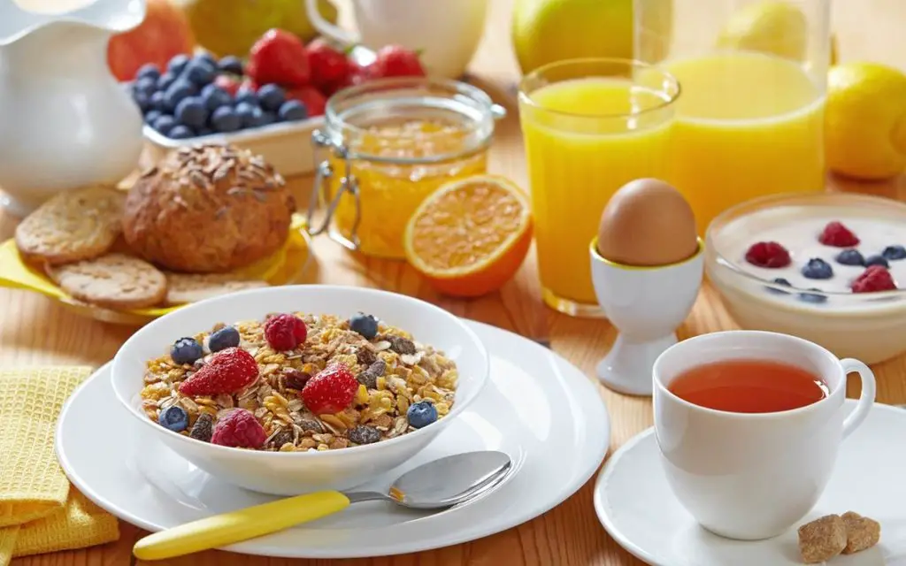 كيفية جعل وجبة الافطار صحية