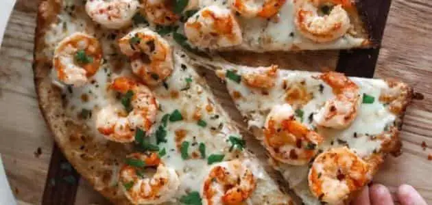 طريقة عمل بيتزا المأكولات البحرية