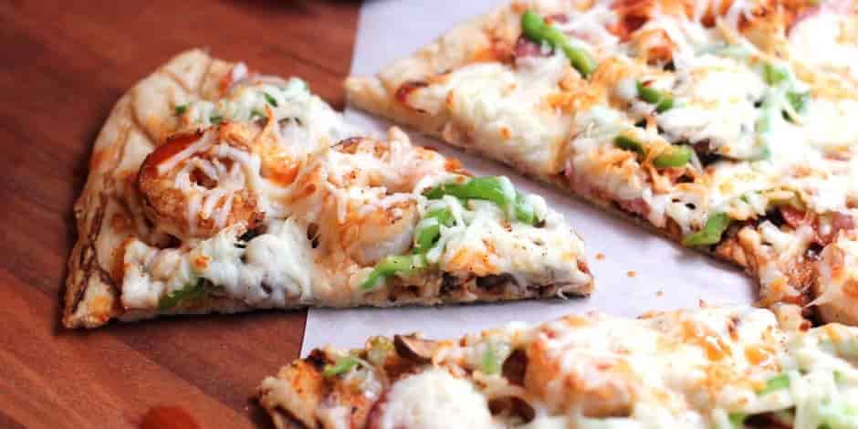 طريقة عمل بيتزا المأكولات البحرية