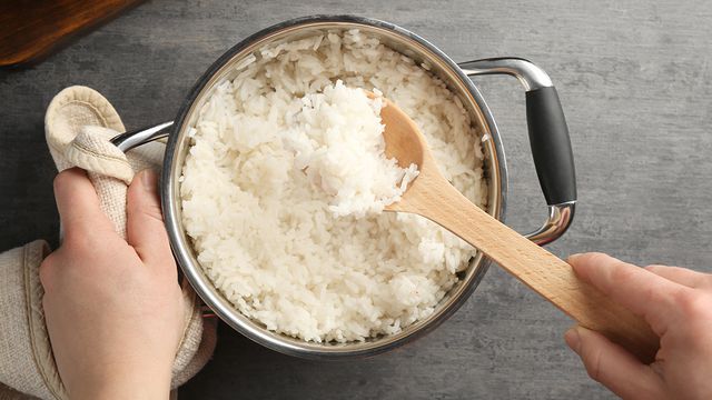سر علاج الأرز المعجن