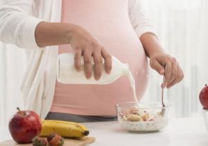 أكلات مفيدة للحامل وأكلات مضرة عليها 3 أكلات مفيدة للحامل وأكلات مضرة عليها أكلات مفيدة للحامل وأكلات مضرة عليها أكلات مفيدة للحامل وأكلات مضرة عليها