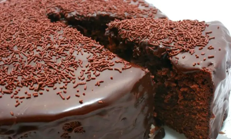 أسهل طريقة لعمل كيكة الشوكولاتة بالصوص