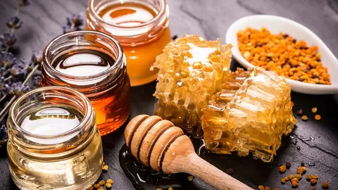 طريقة استخدام العكبر المطحون مع العسل