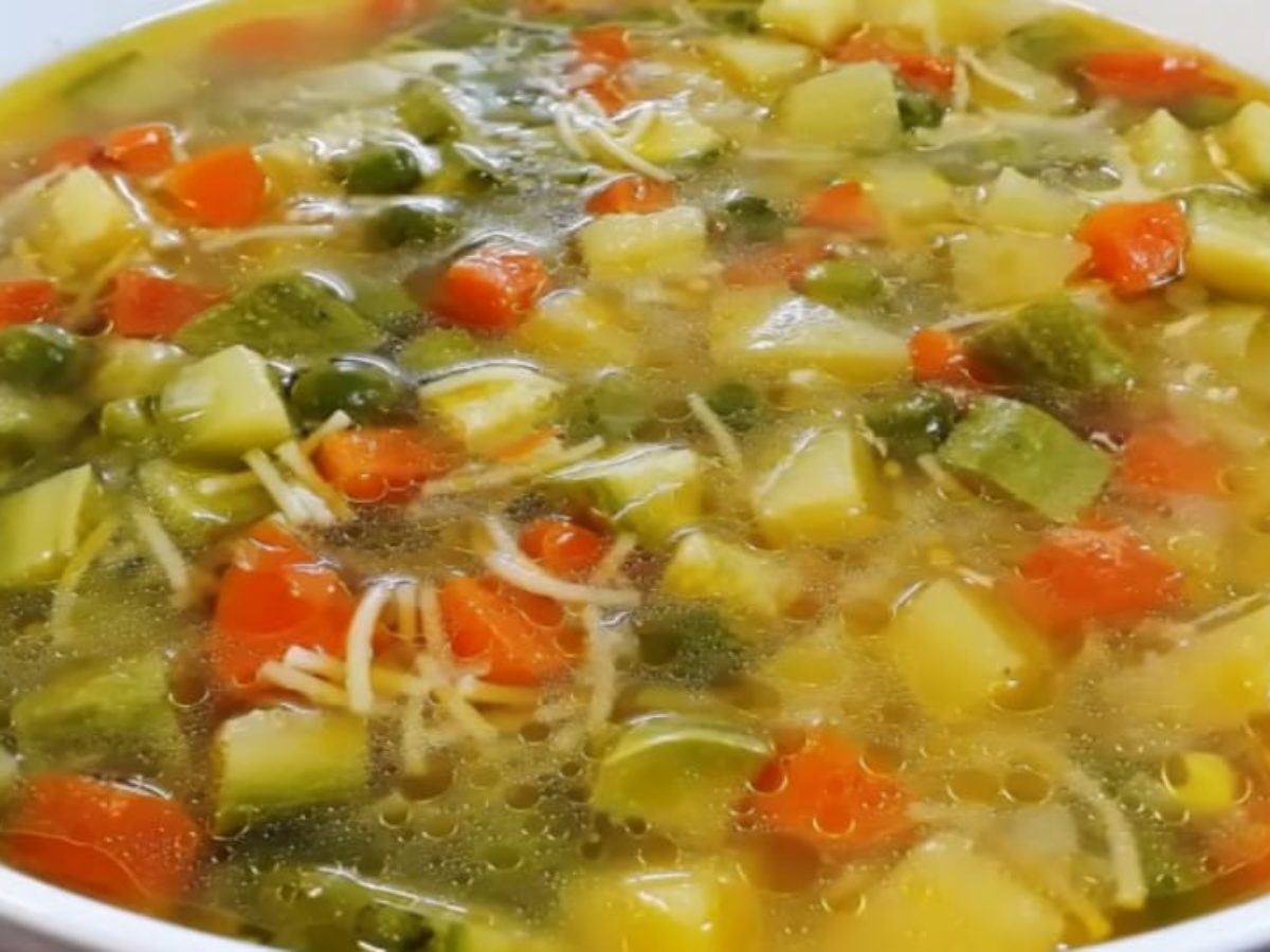 Как приготовить овощной суп после отравления