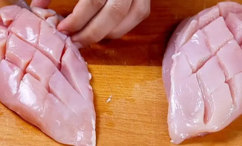 طريقة عمل صدور دجاج مشوية بـ 5 وصفات