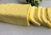 Wie man neuseeländische Butter zu Hause macht