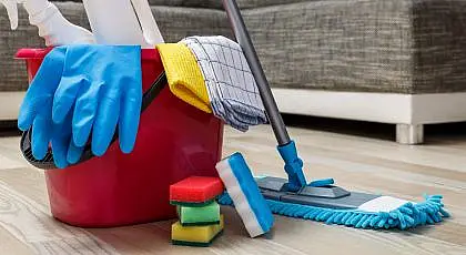 ادوات تنظيف المنزل